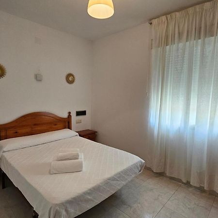 Hotel Nuevo Julios By Olda Ribadumia Bagian luar foto