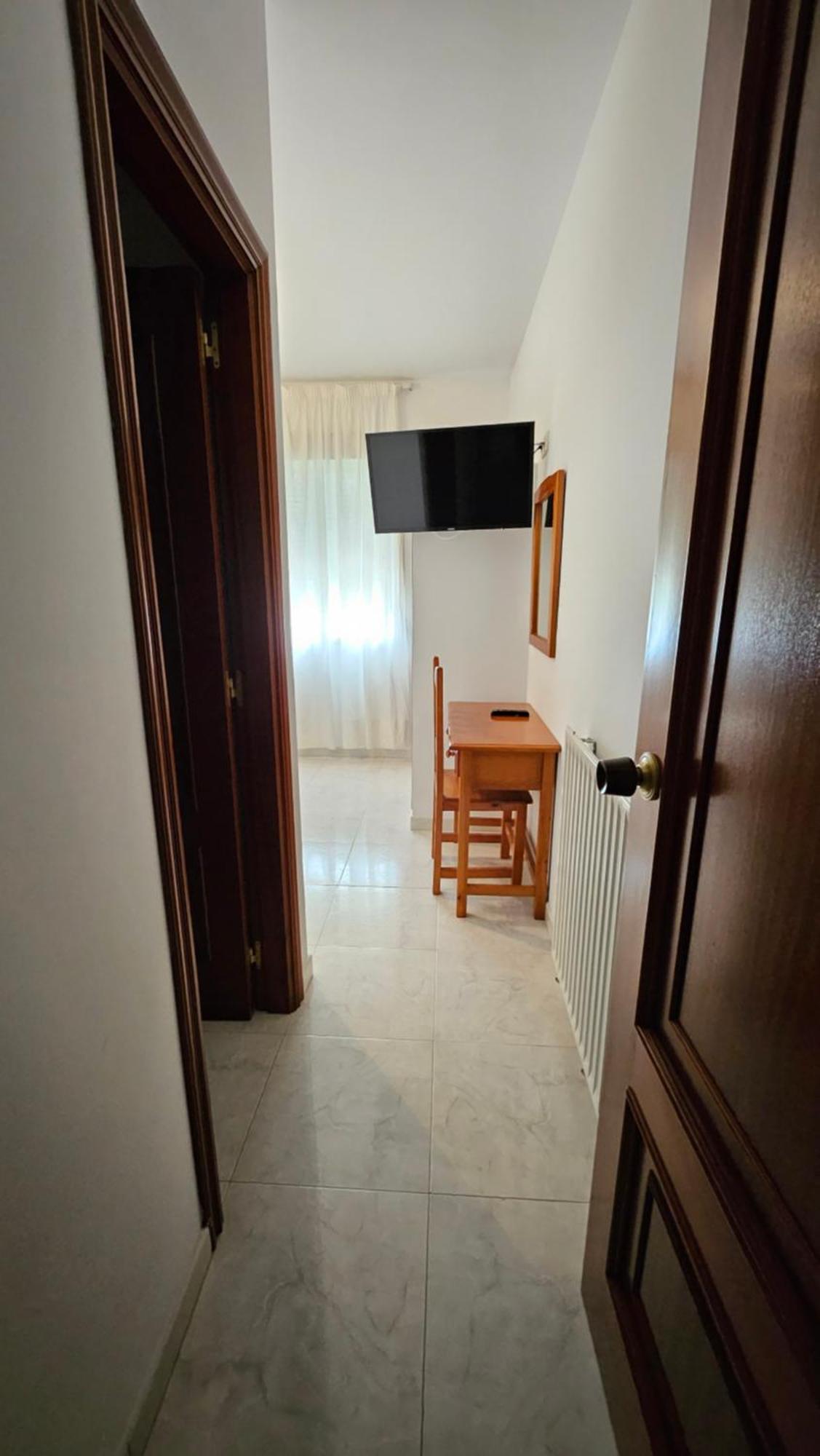 Hotel Nuevo Julios By Olda Ribadumia Bagian luar foto